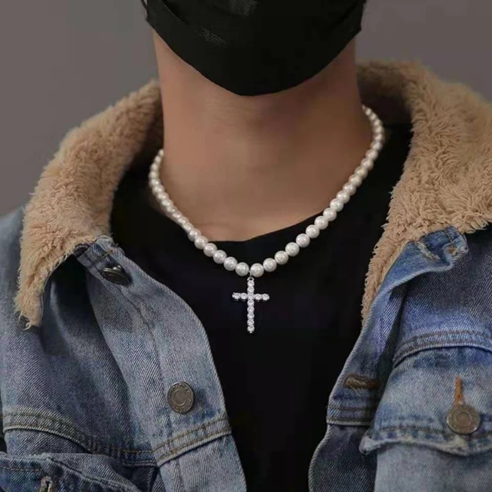 Hot Sale Trend Artificial Pearl Cross Necklace Imitation Pearl Retro Hip Hop Pendant Colorfast Luxury Design Jewelry Unisex