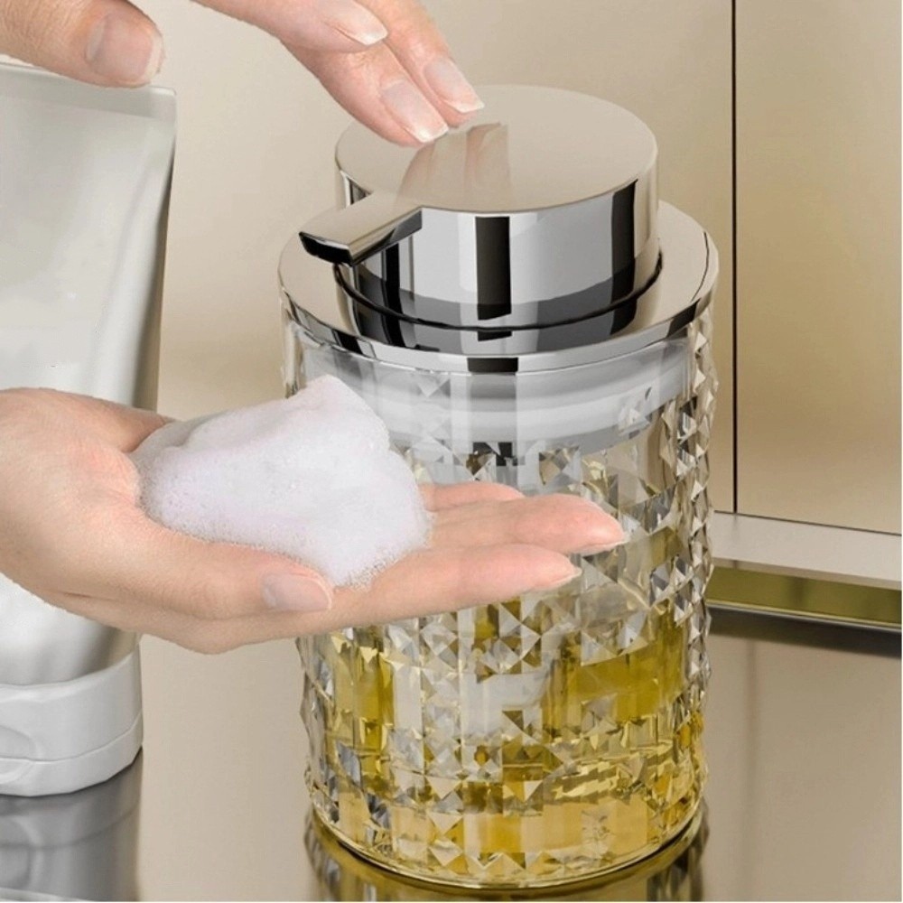 Luxury Press Type Soap Dispenser Refillable Seal Soap Pump Jar Plastic Foaming Hand Soap Dispenser