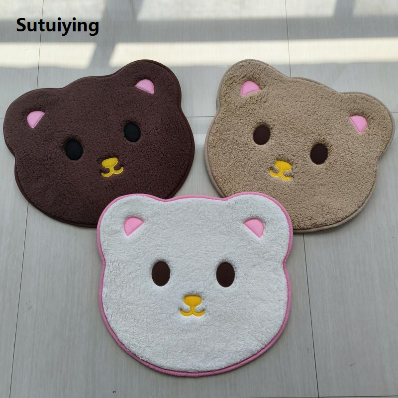 Sutuiying Sanrio Hello Kitty Designer Plush Rug Soft Doormat Floor Mat Carpet Hot Selling Home Living Bath Room Anti Slip Imitation Cashmere Gifts