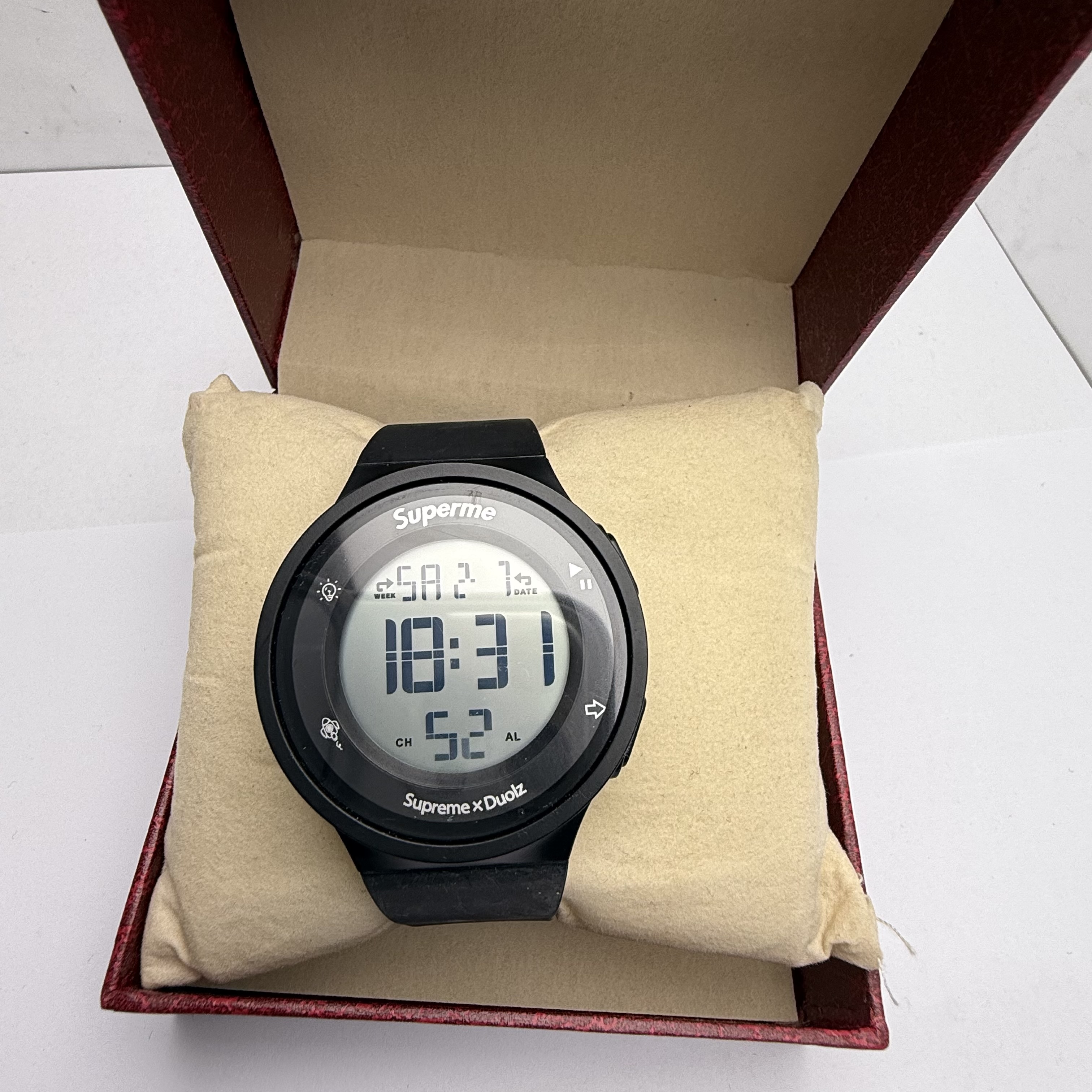Multi Function Day Date , Stop Watch , Light , Sports Digital Watch For Men And Boys