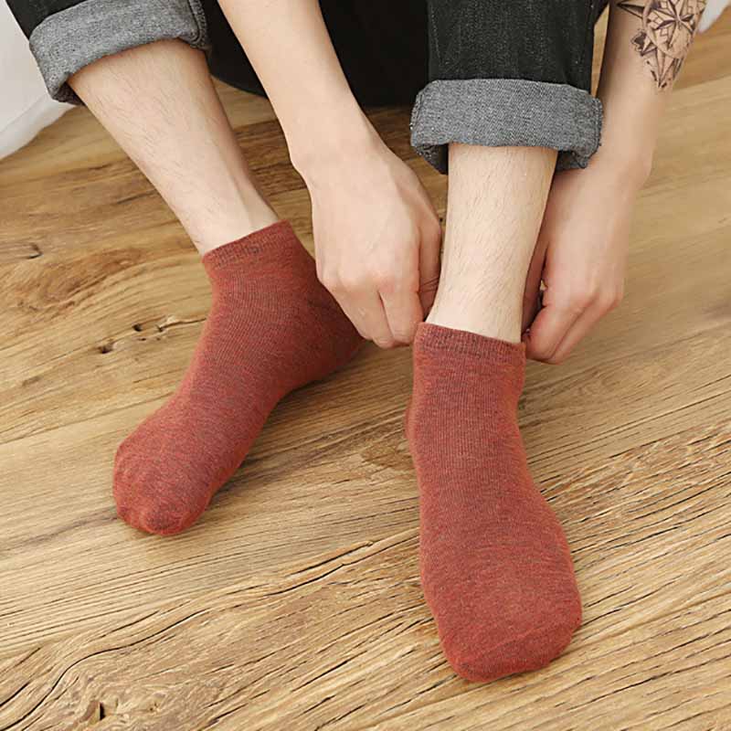 Bizzy KEEMEEUYZO 5 Pairs 1 Lot Cotton Men Socks Pack Breathable Socks Set High Quality Short Socks Black Ankle Short Gift For Man Size 39-44 Sox