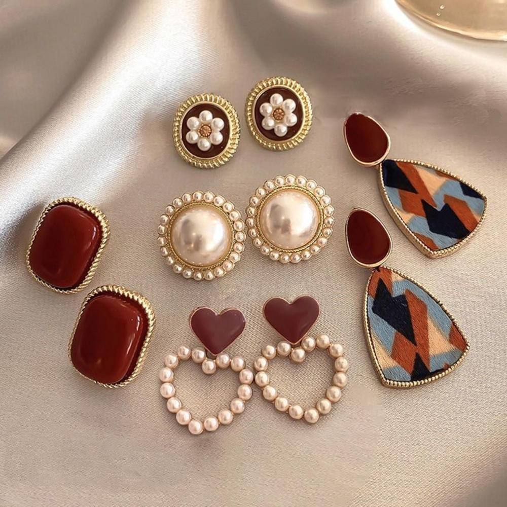 Chic Earrings Elegant Heart Earrings Retro Geometric Women'S Jewelry for Daily Wear Birthday Gift Party Jewelry