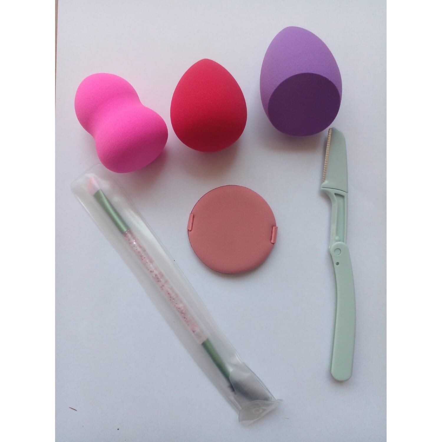 4 Pcs Makeup Blender Set With Razor And Brush