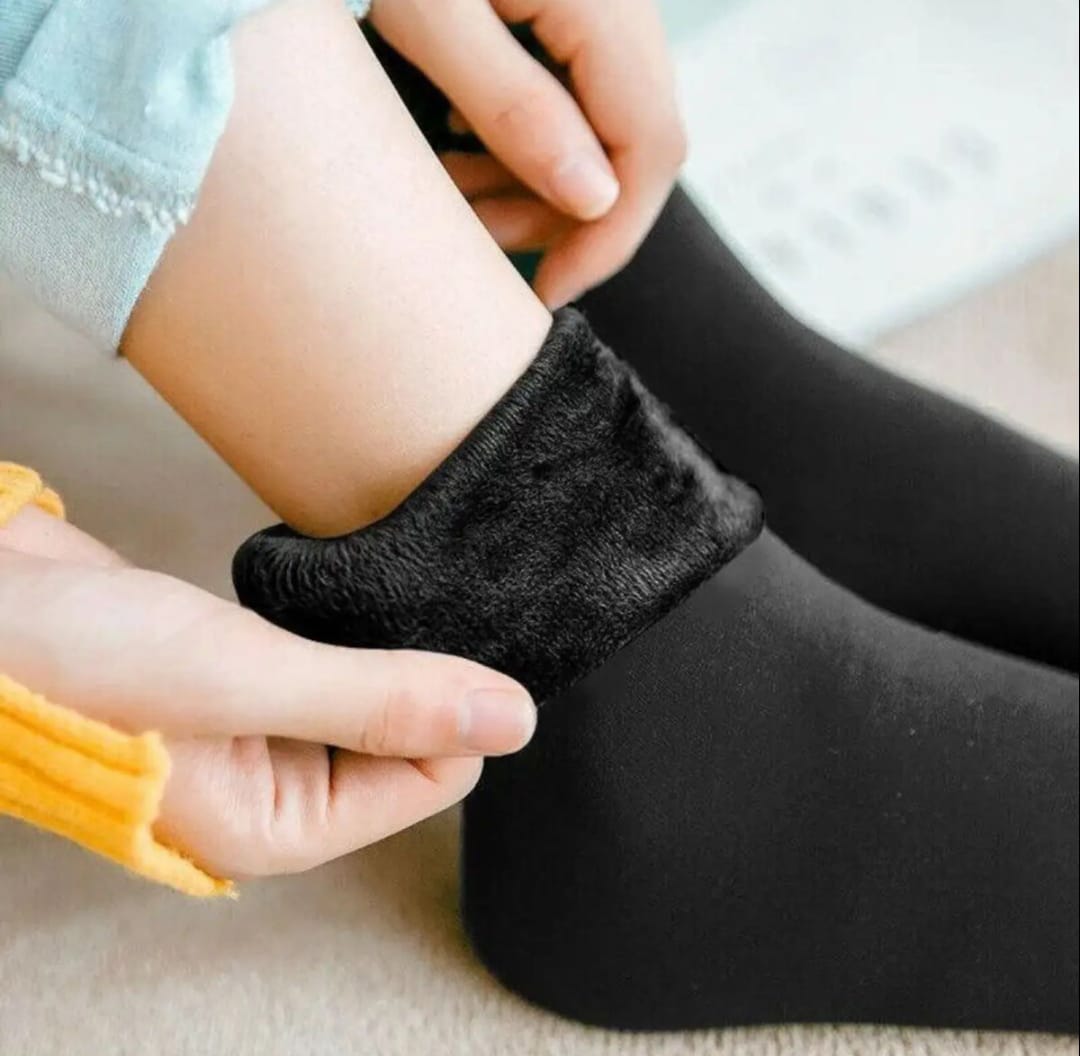 Multicolor Pack Of 4 (2 Pair) Women Velvet Fur Inside Winter Socks