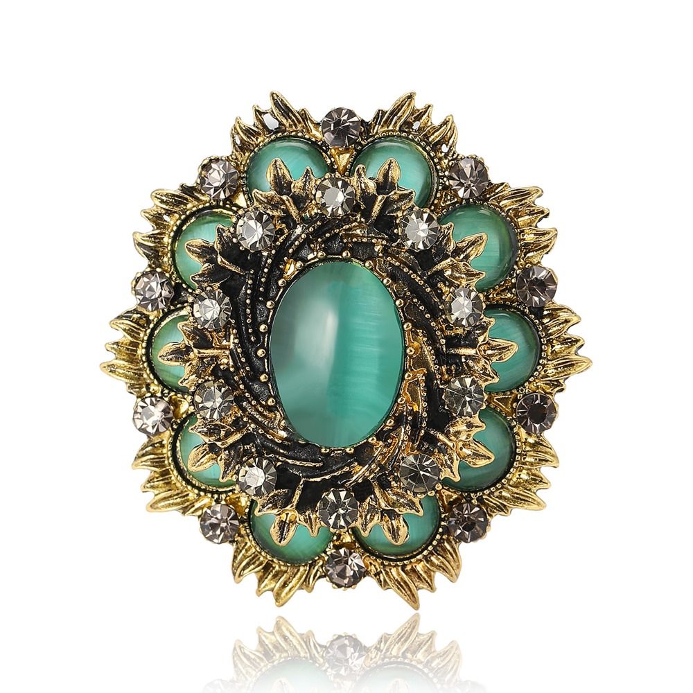 High Quality Alloy Vintage Baroque Brooches Casual Gifts Rhinestone Round Badge Pins Decoration Party Accessories Brooch Pins For Women