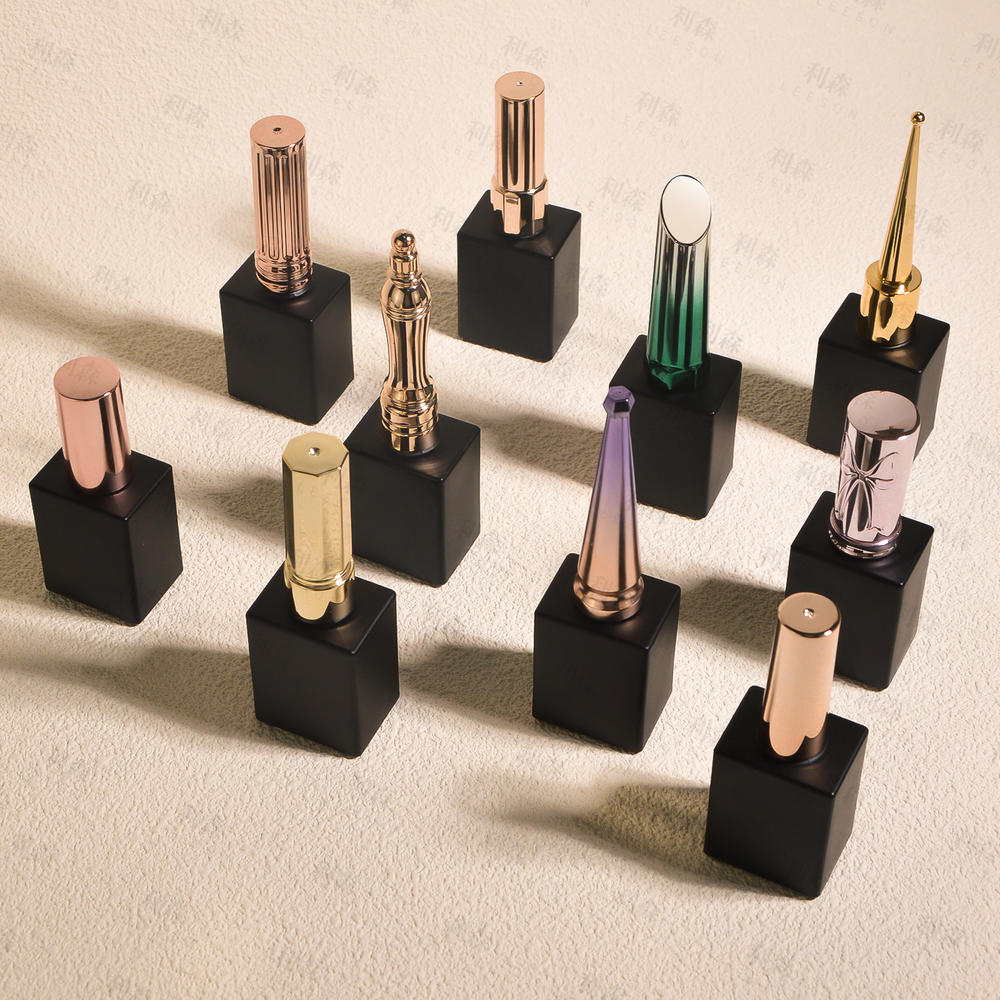 Large Capacity Nail Polish Bottle Eco-Friendly 15ml Black Nail Bottle Glass Empty Nail Glue Bottle for Nail Salon Use Diy Nail