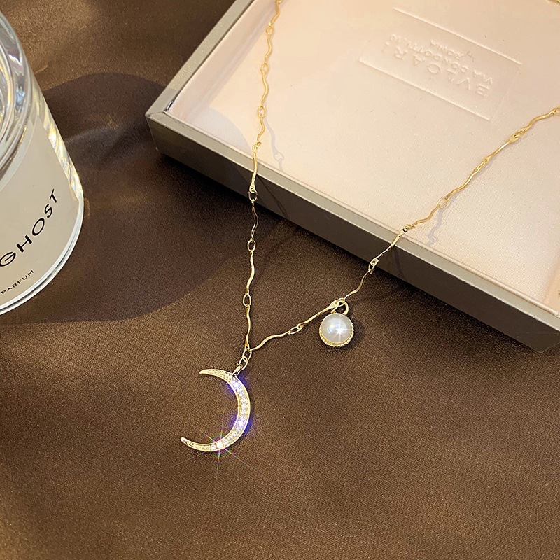 【Hottest Trends】Moon Star Hidden Moon Pearl Necklace Clavicle Chain Female Super Fairy Temperament God Neck Chain Pendant Choker Collar