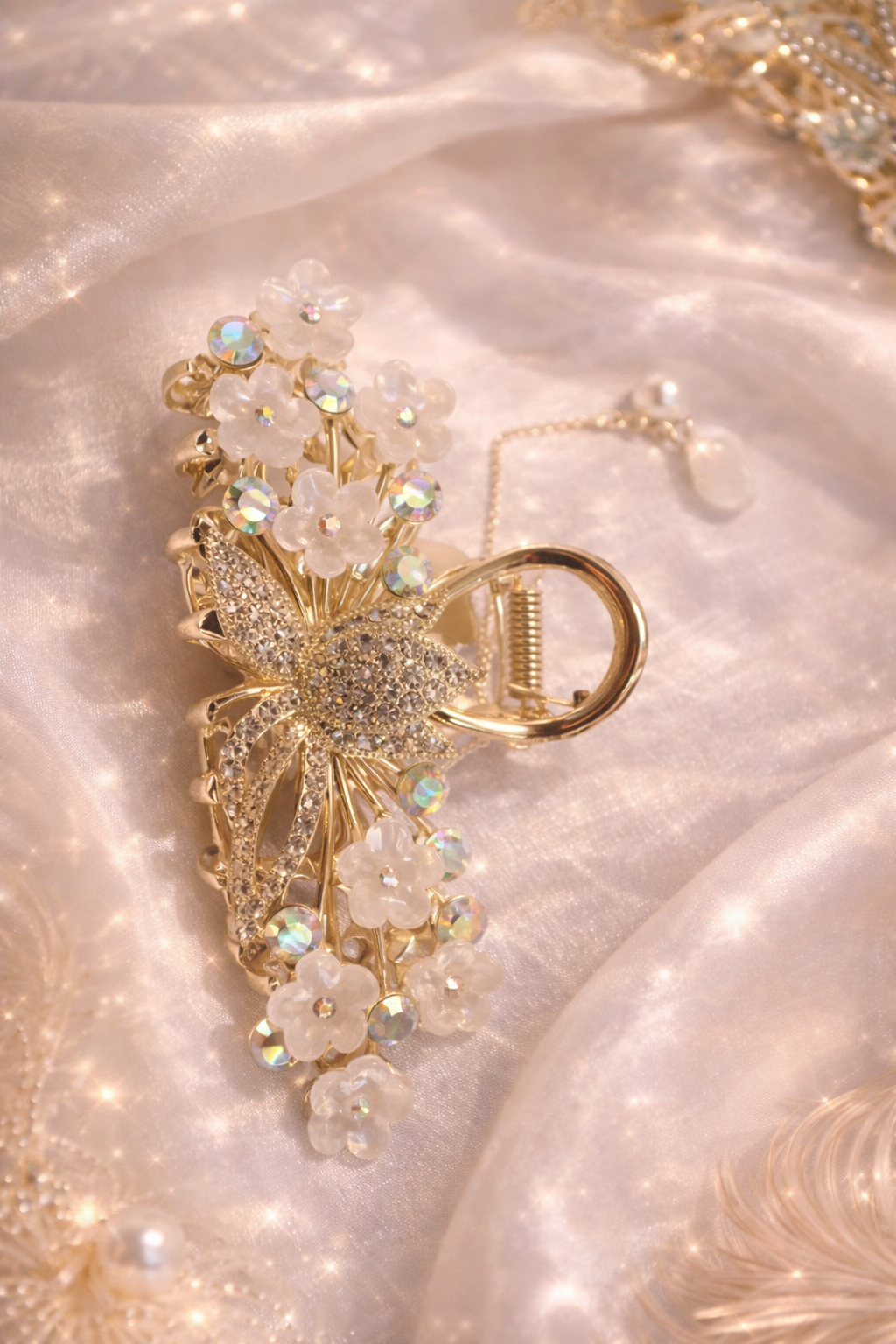 Luxury Gold Metal Hair Claw Clip with Pink Flower Crystals - Stylish Butterfly Design Hair Accessory with Pearl Drop Charm (Color Assorted)