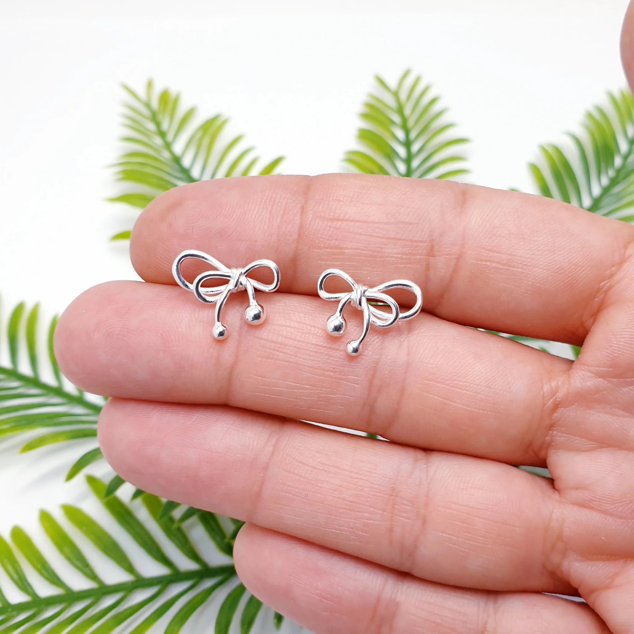 Earrings for girls Stylish Fashionable Sterling Silver Bow Studs Korean Earrings for Women