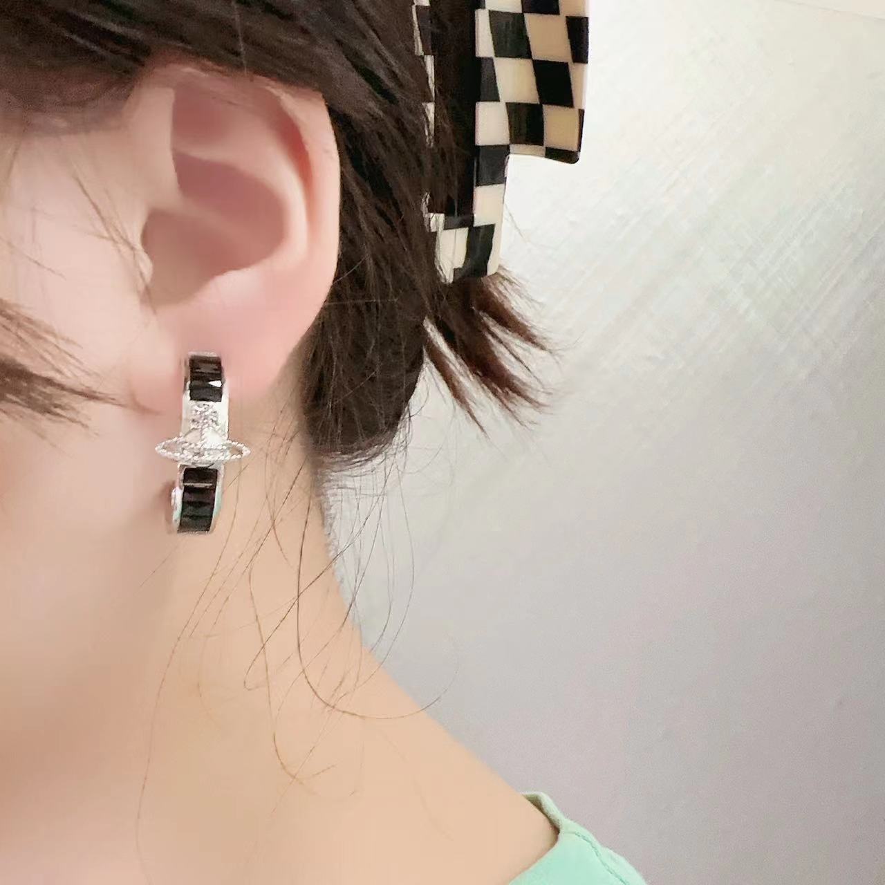 【Innovative designs】Fashionable and White Bi-color Zircon Saturn Earrings Earrings Niche Geometric Ring Simple Light Luxury Elegant
