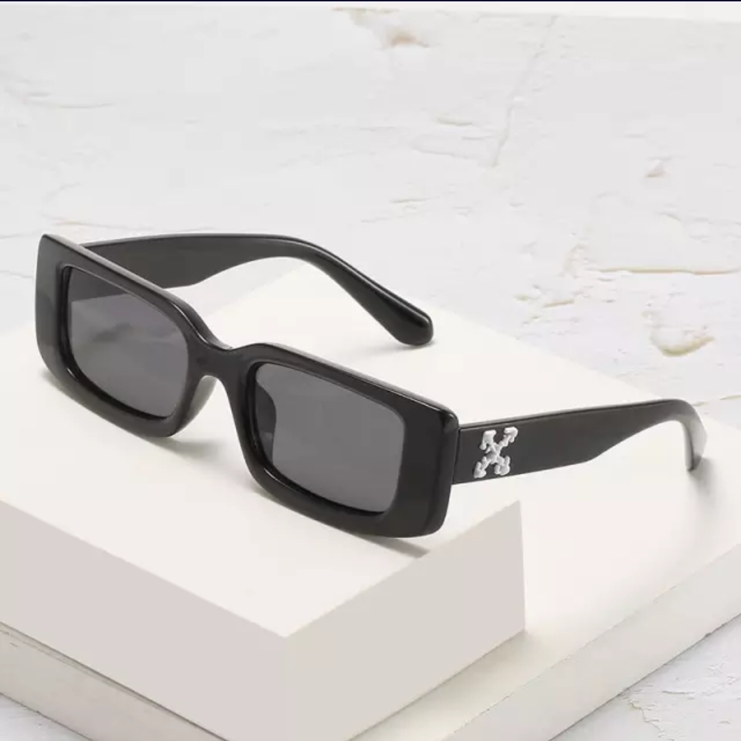 Black Simple Thick-Edged Sunglasses Women's Fashionable Retro Avant-Garde Sunglasses