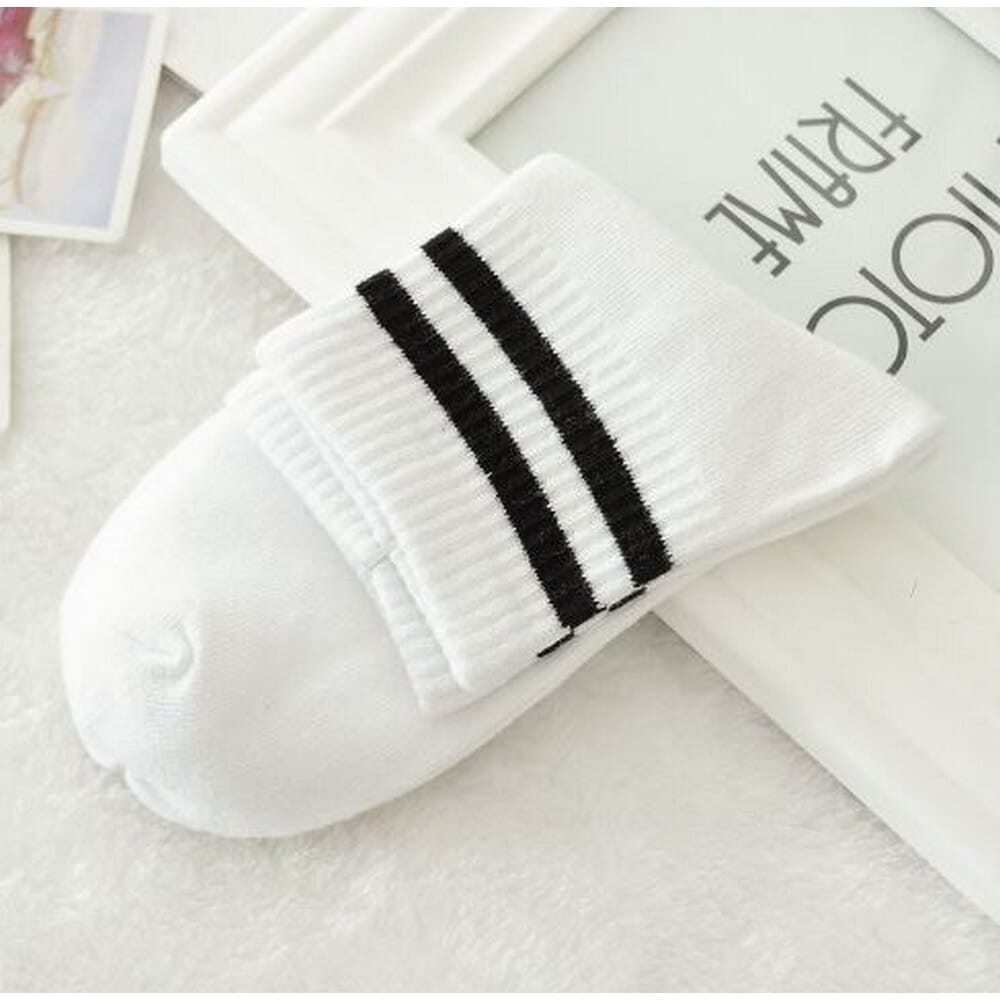 One Pair Of Ladies Ankle Socks