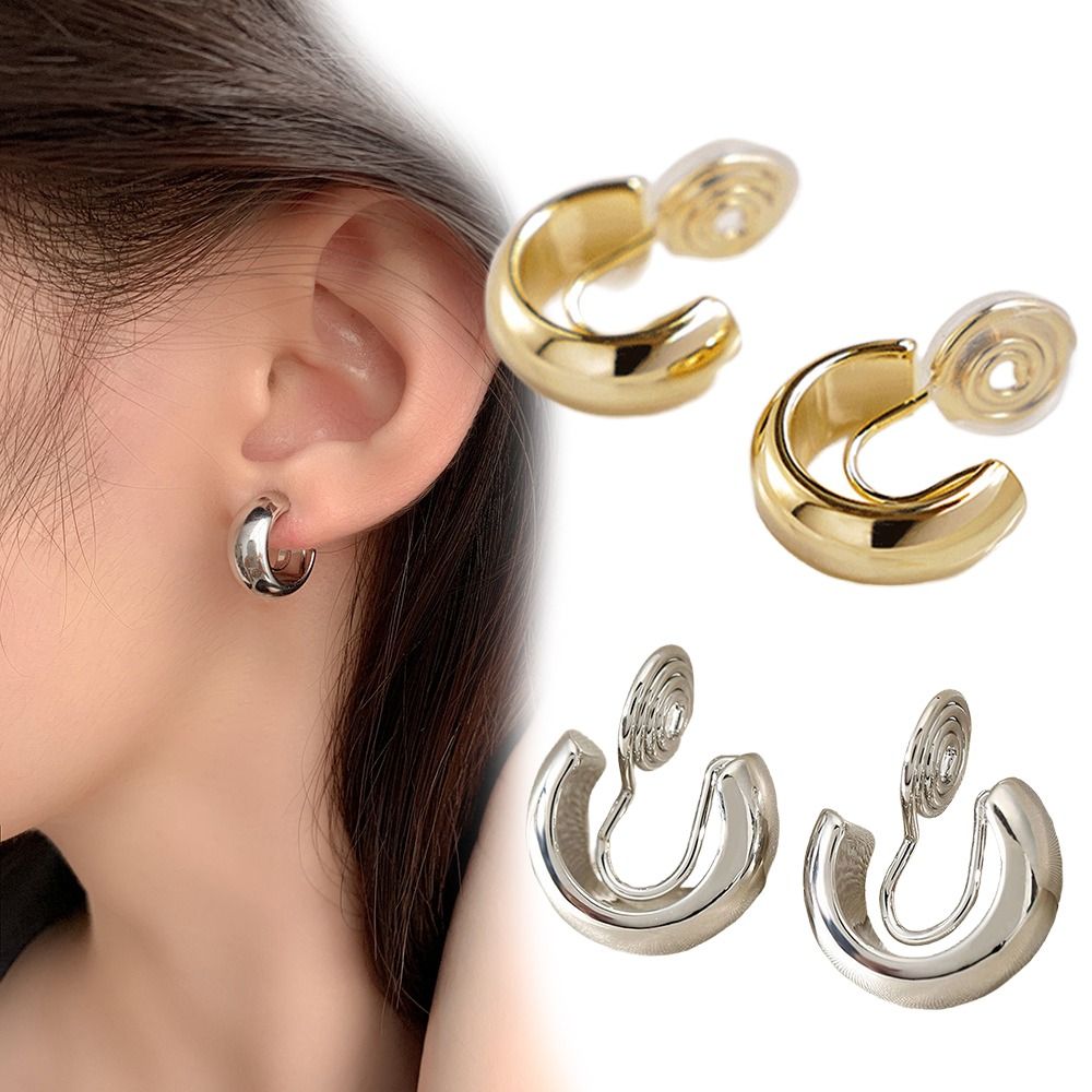 1Pairs New Fake Gold Clip On Hoop Earrings Copper Non Pierced Hoop Earrings Minimalist Chunky Hoops Clip Earrings for Women