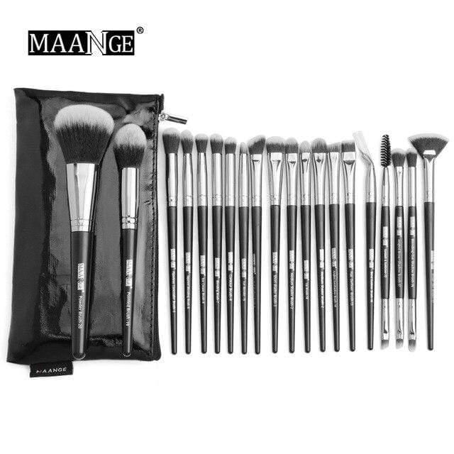 MAANGE Makeup 20pcs Brush Set with Storage Bag With Free Lipliner by Genuine Collection