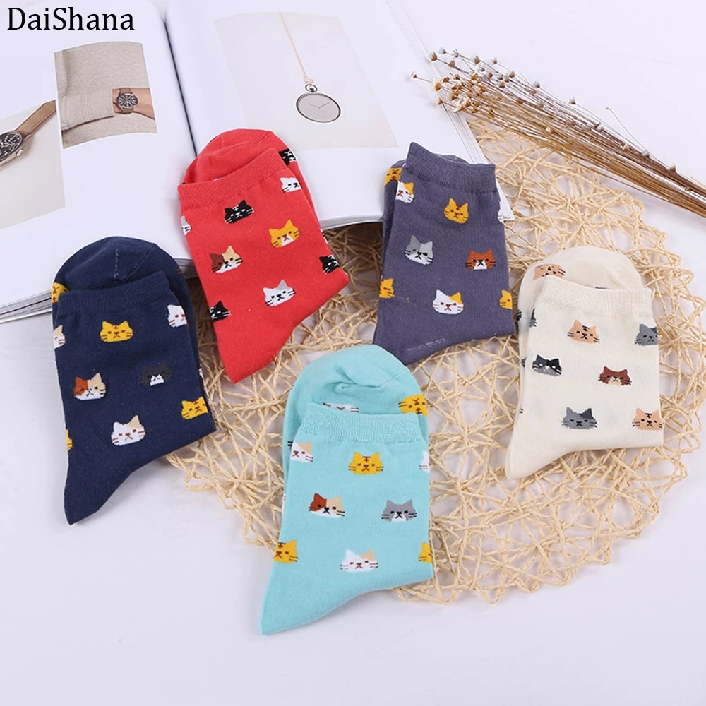 New New Arrival Women Socks Cartoon Animal Cute Cat Ankle Short Casual Girl Thick Warm Cotton Socks for Ladies Christmas Gifts 1Pair