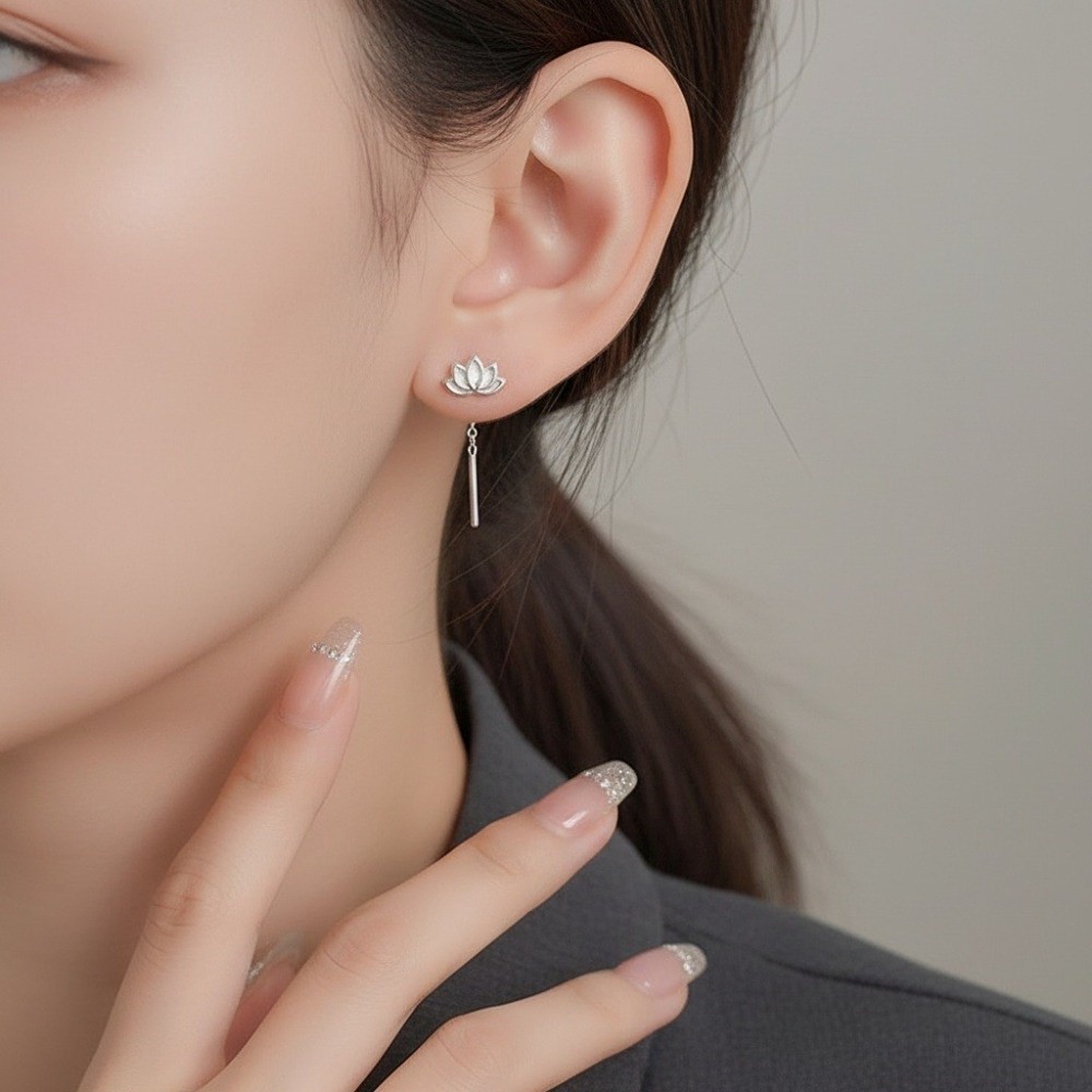 Vintage Elegant Lotus Tassel Earrings Trendy Style Dainty Charm Metal Earrings Light Ear Pendant Fashion Occasion