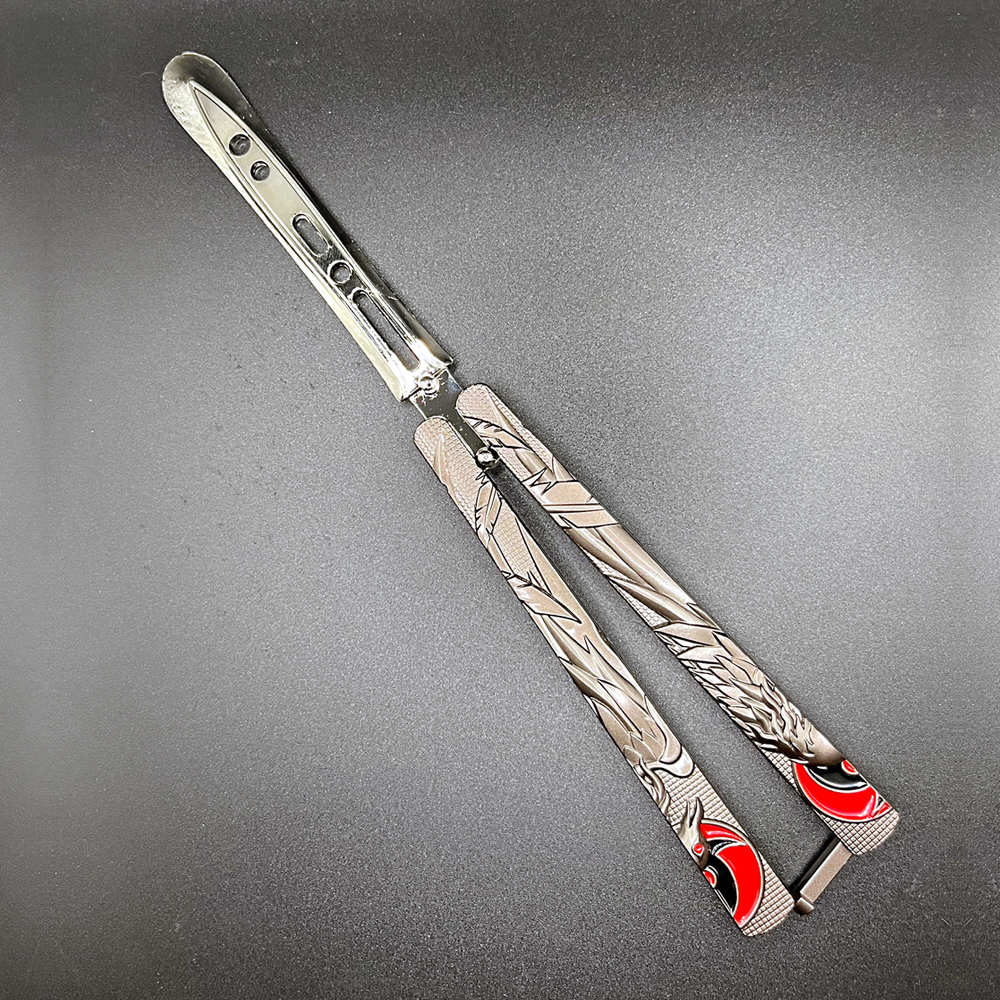 Butterfly KnifeBlade Toy / Non - Sharp Naruto Anime Series Uchiha Itachi Akatsuki Sharingan Crow Design For Collection