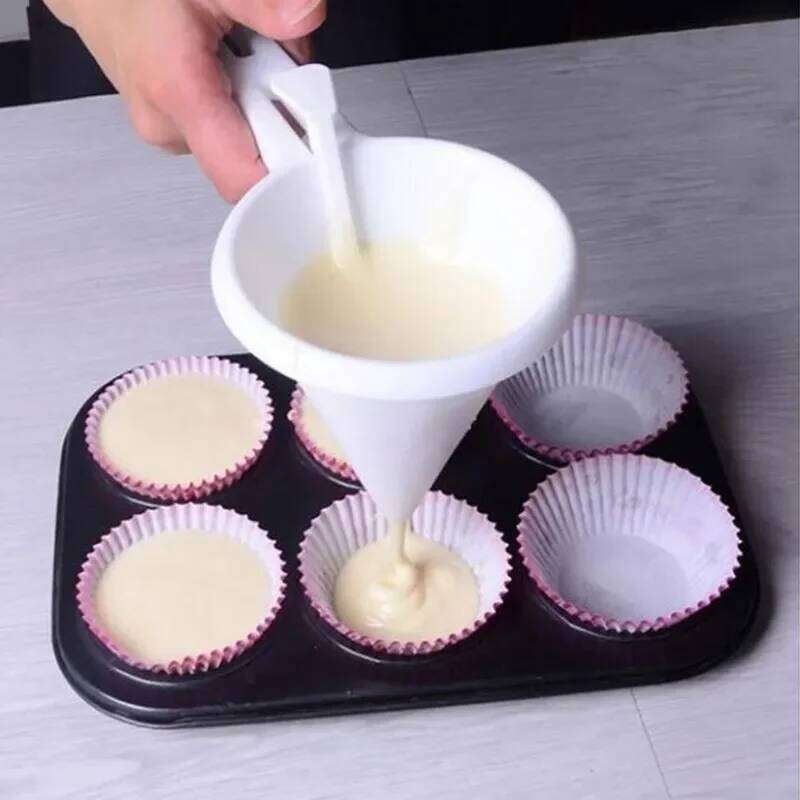 1PC Handheld Funnel Chocolate Cream Pastry Dispenser Cookie Cake Pancake Baking Tools