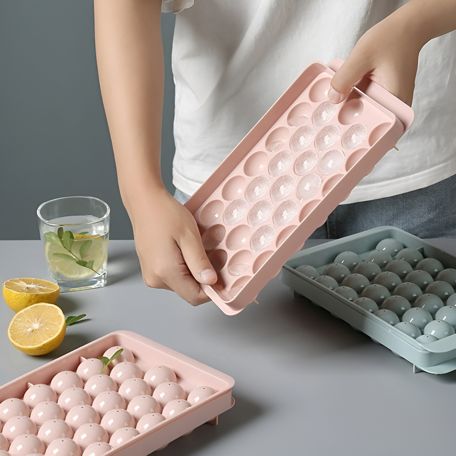 Mini Round Circle Plastic Ice Cube Trays For Freezer