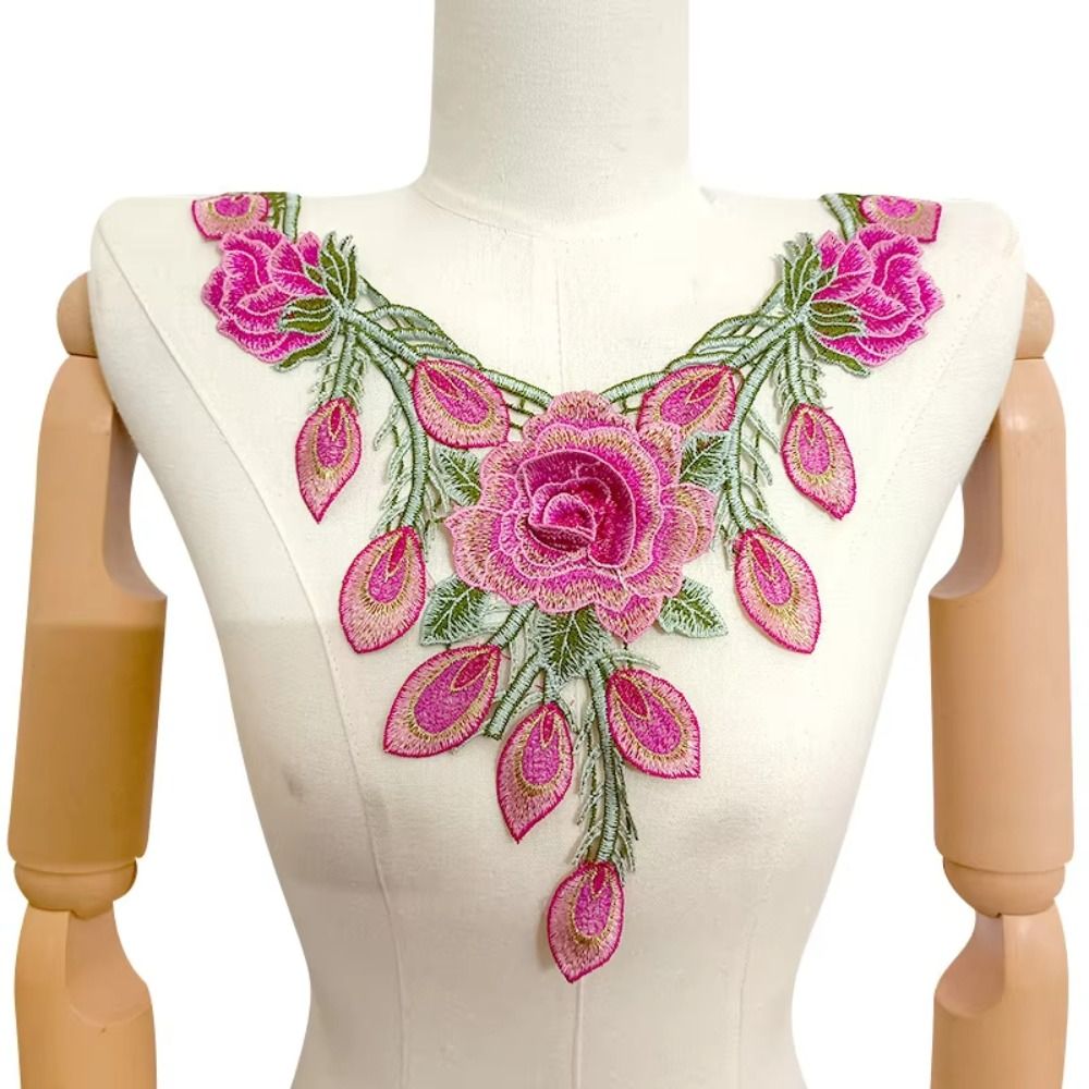 Elegant 3D Flower Embroidery Flower Applique 24cm X 34cm Detachable Sew on Patch Hollow Polyester Rose Flower Patch Crafts Clothing Accessories