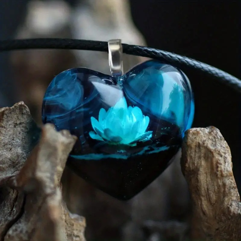 【New Arrivals】Haojie New Blue Lotus Heart Necklace Women's Joker Heart Jewelry Direct Selling