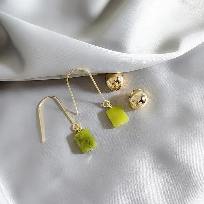 【Happy LifeStore】Dominated vintage metal ball Contracted temperat Resin joker Wo Drop earrings Jewelry new