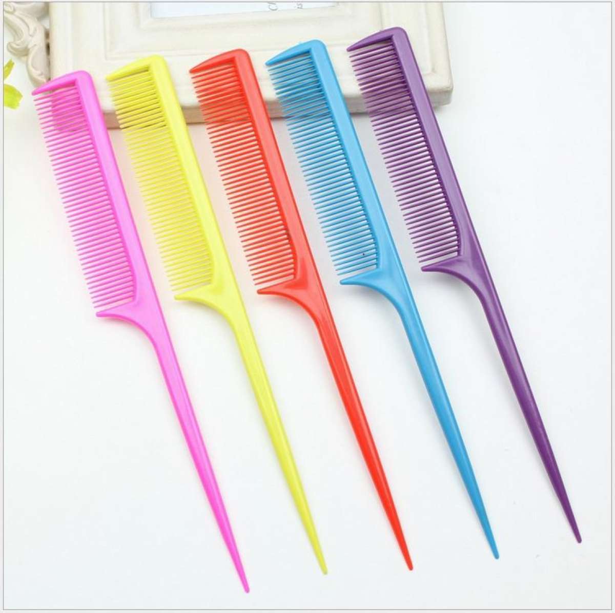 Comb - 4Pcs Hair Comb - Rat-tail Comb long tail hair brushers pick makeup partition comb and Fashion hairdressing tools