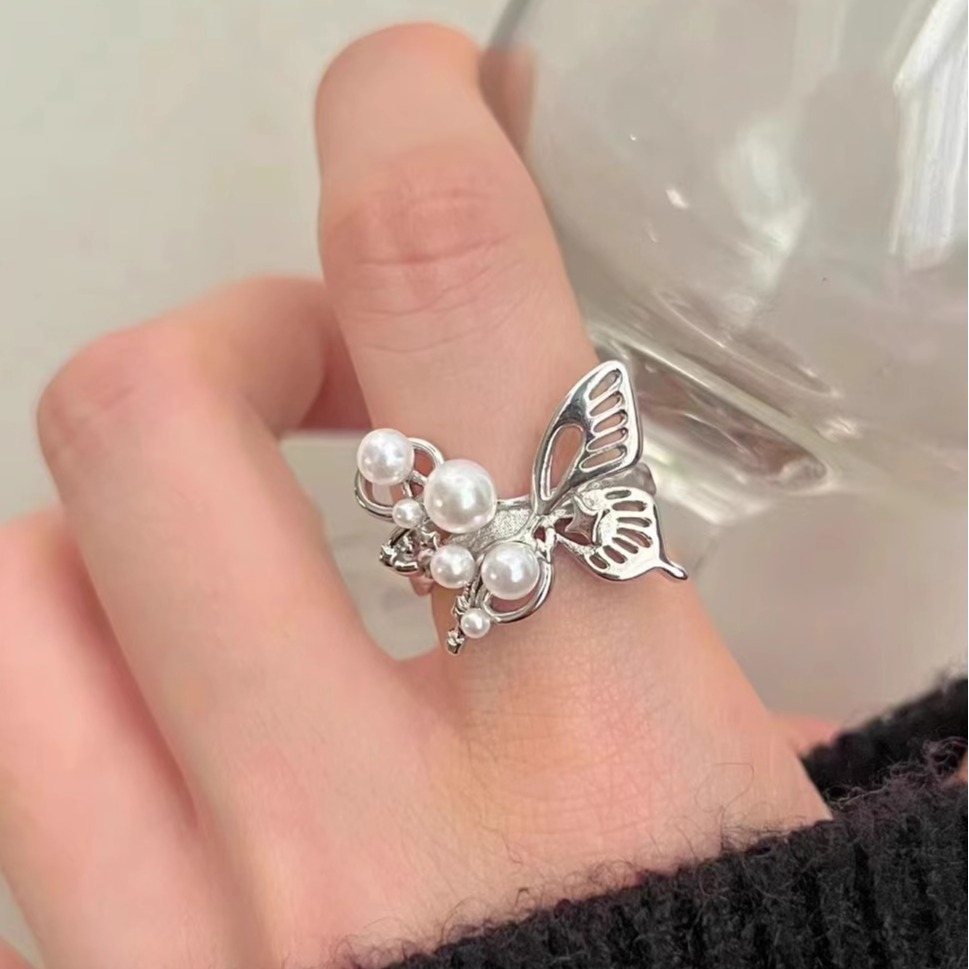 【Best Price Guaranteed】Simple Sweet Pearl Hollow Butterfly Ring Women's Personality High-grade Finger Ring 2024 Summer New Ring