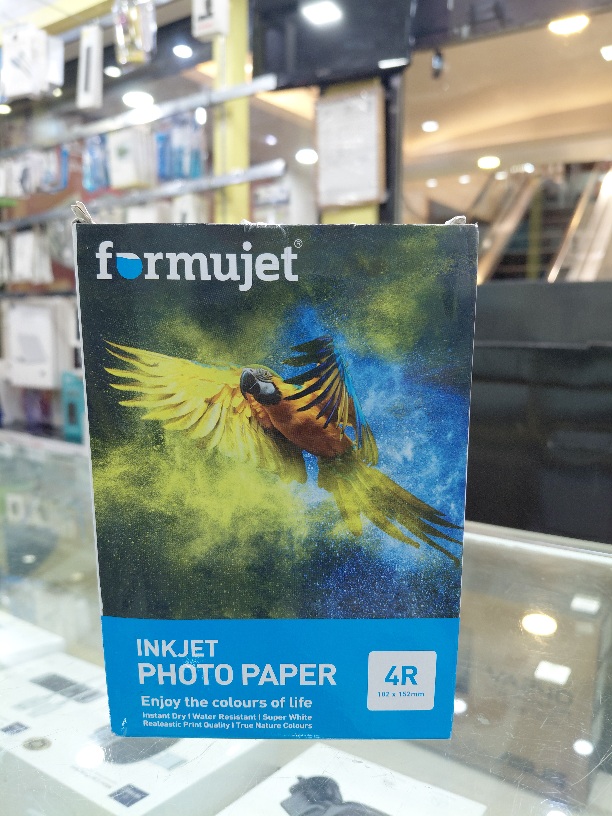 Formujet High Glossy Inkjet Photo Paper 210GSM A4 Size | Suitable for All Inkjet Printers | Super White , Vibrant , Crisp , Smudge Proof , True Nature Colours | Excellent Quality