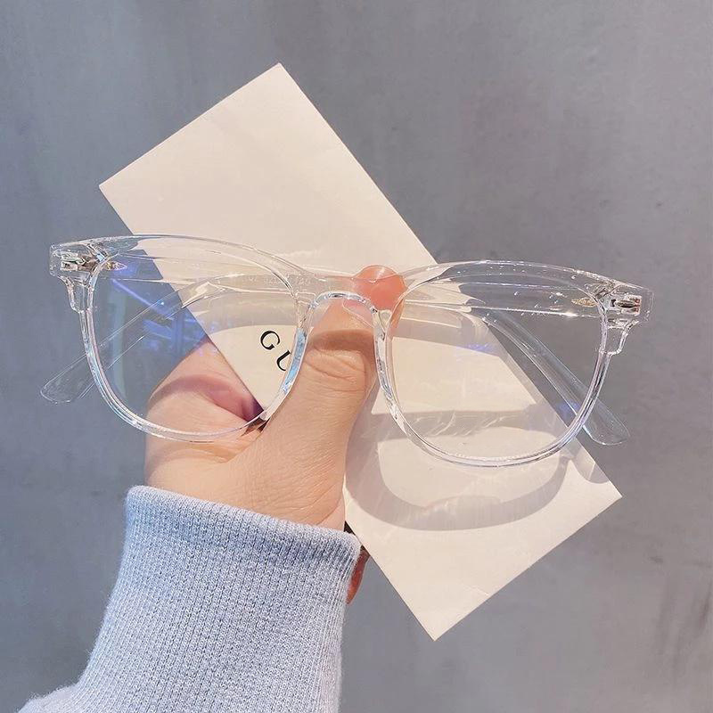 Square Frame Clear Lens Glasses: Minimalist Fashion Spectacles for Women and Men, with Anti-Blue Light Coating