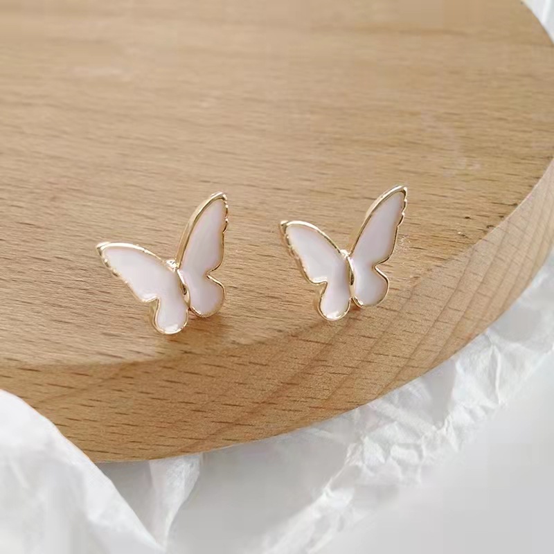 【Top-notch quality】925 Silver Needle Anti-allergy Earrings Elegant Butterfly Earrings Simple Girl Butterfly Earrings