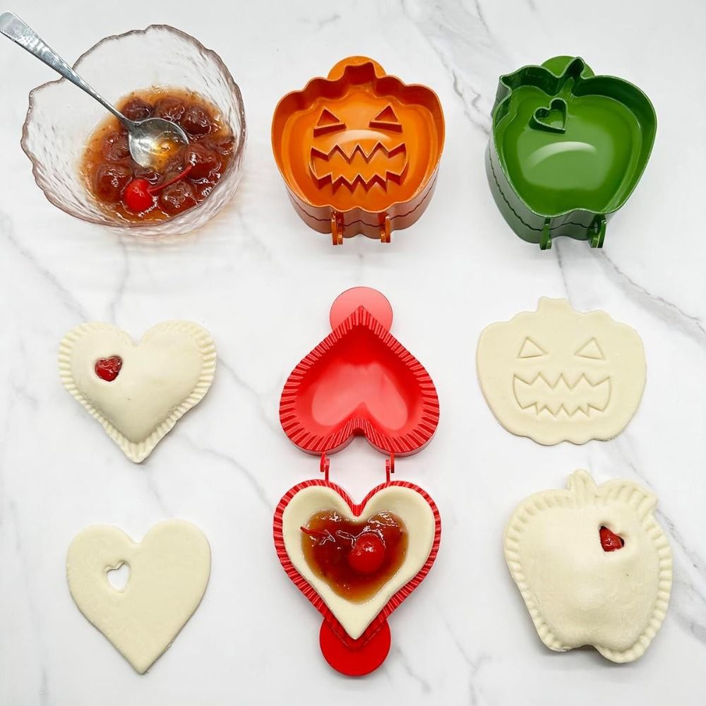 New ABS Fall Hand Pie Molds Apples Pumpkins Mini Pie Mould Heart Dough Press Mold Tools Halloween