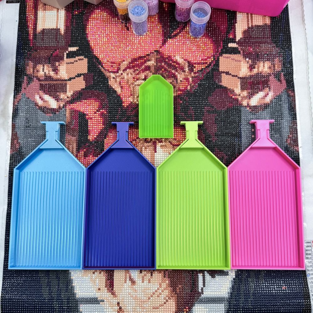 New DIY Craft Diamond Painting Tray Kits Embroidery With Lid Drill Storage Box Glitter Multi-Color Large Diamond Painting Tray for Nail Art