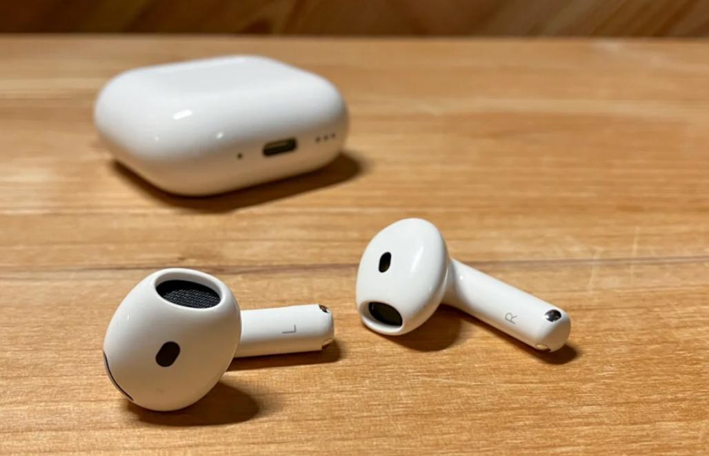 Airpods 4th generation