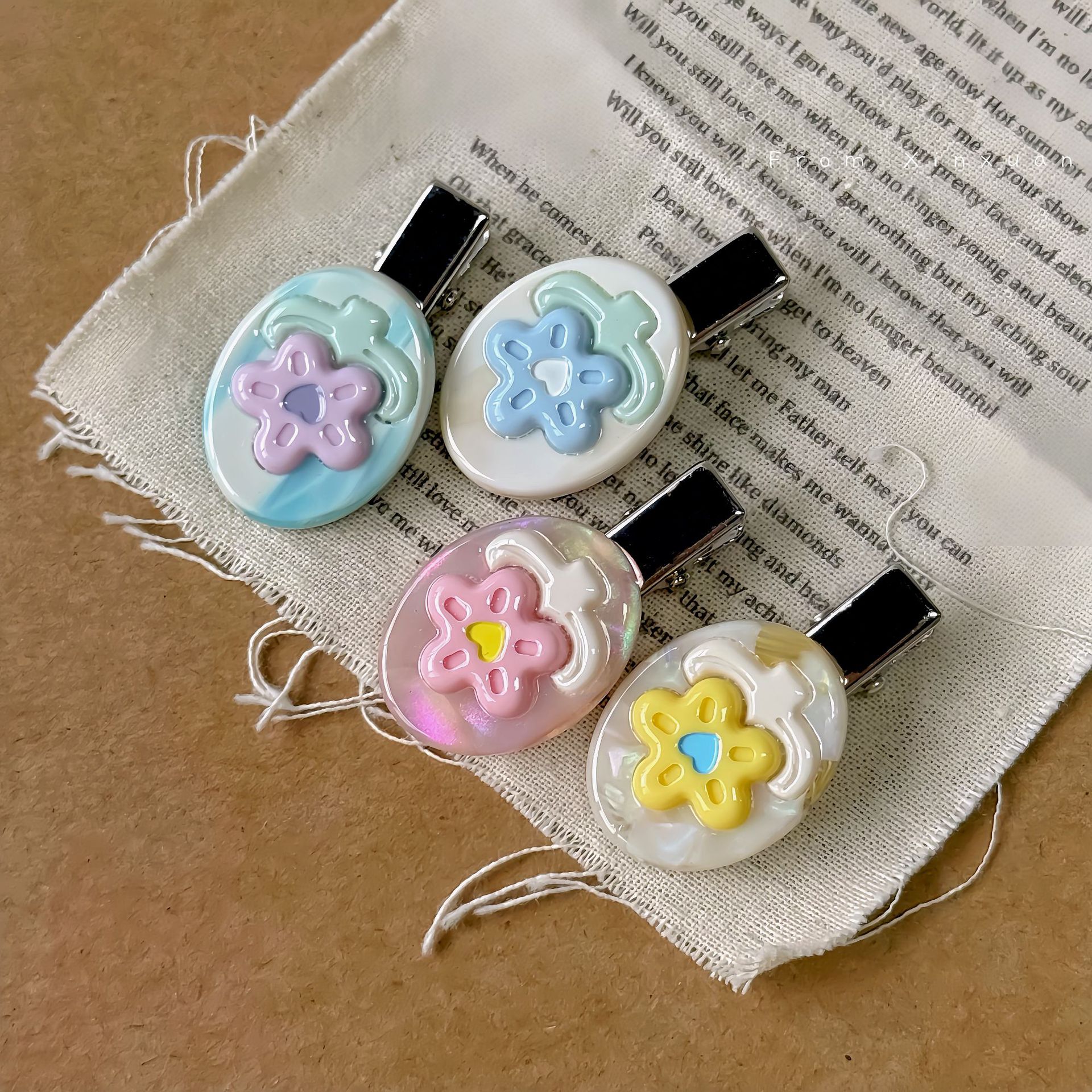 Korean sweet colored flower oval acetic duck beak clip niche spring and summer dopamine cute bangs clip hair accessories