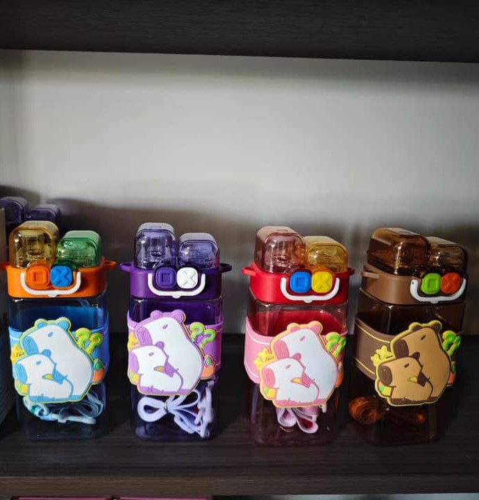 Cute Kids Double Way Opening Drinking Water Bottle with Jumping Cap 550ml