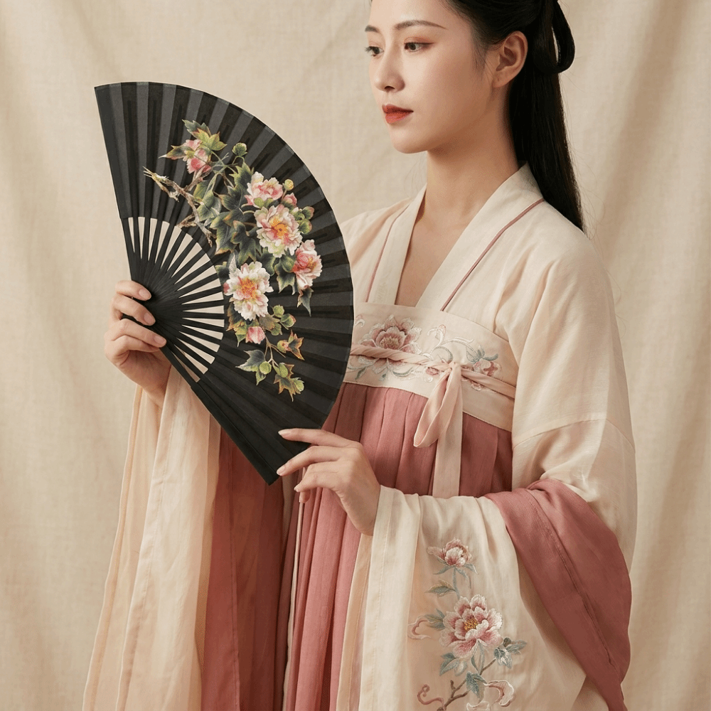 Portable Chinese Style Folding Handheld Fan Silk Cloth Handmade Hand Fans Flower Pattern Exquisite Dance Fan Hanfu Accessories