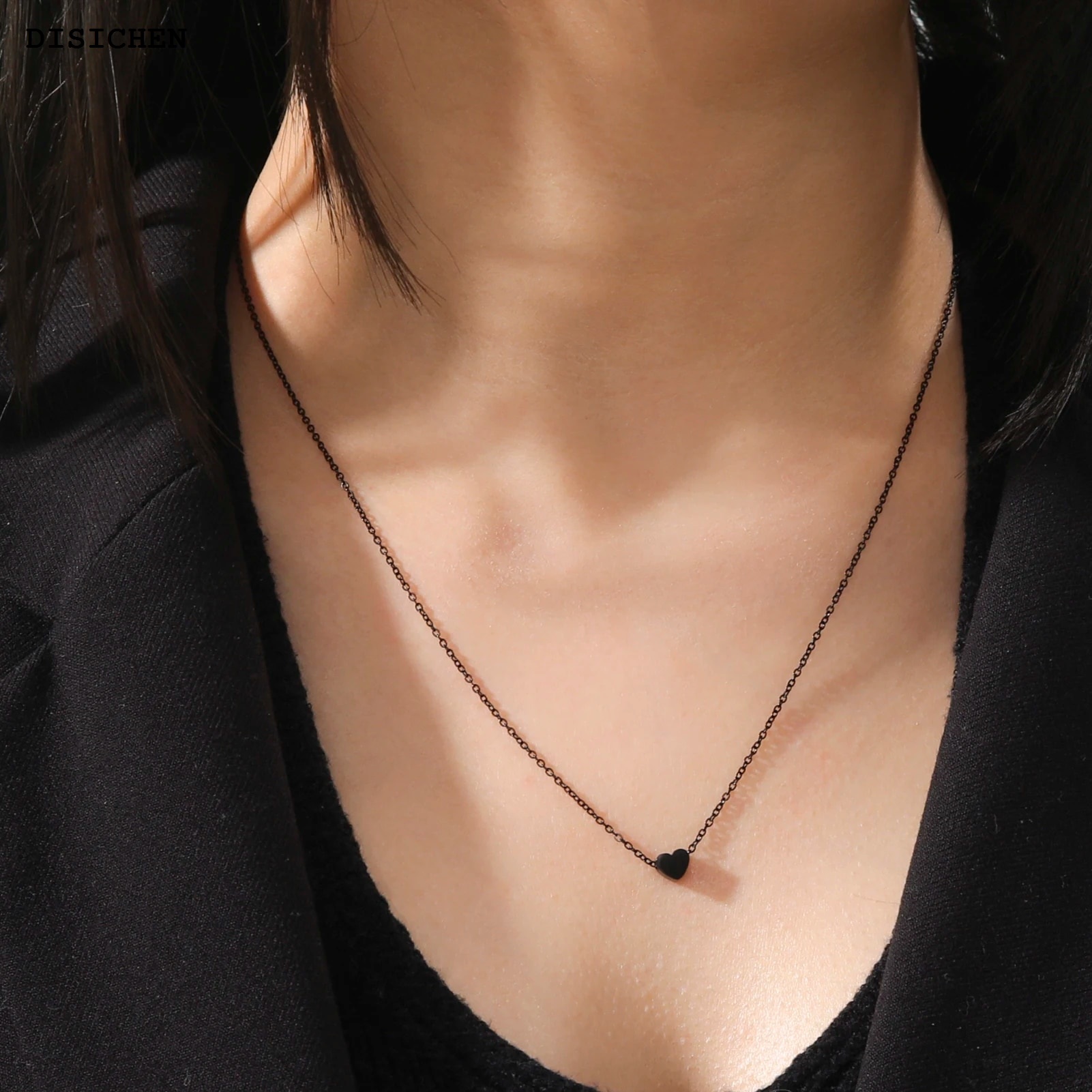 DISICHEN Fashion Skyrim Mini Black Heart Pendant Necklace for Women Girls Stainless Steel Classic Choker Neck Chains 2024 Fashion Jewelry Gift