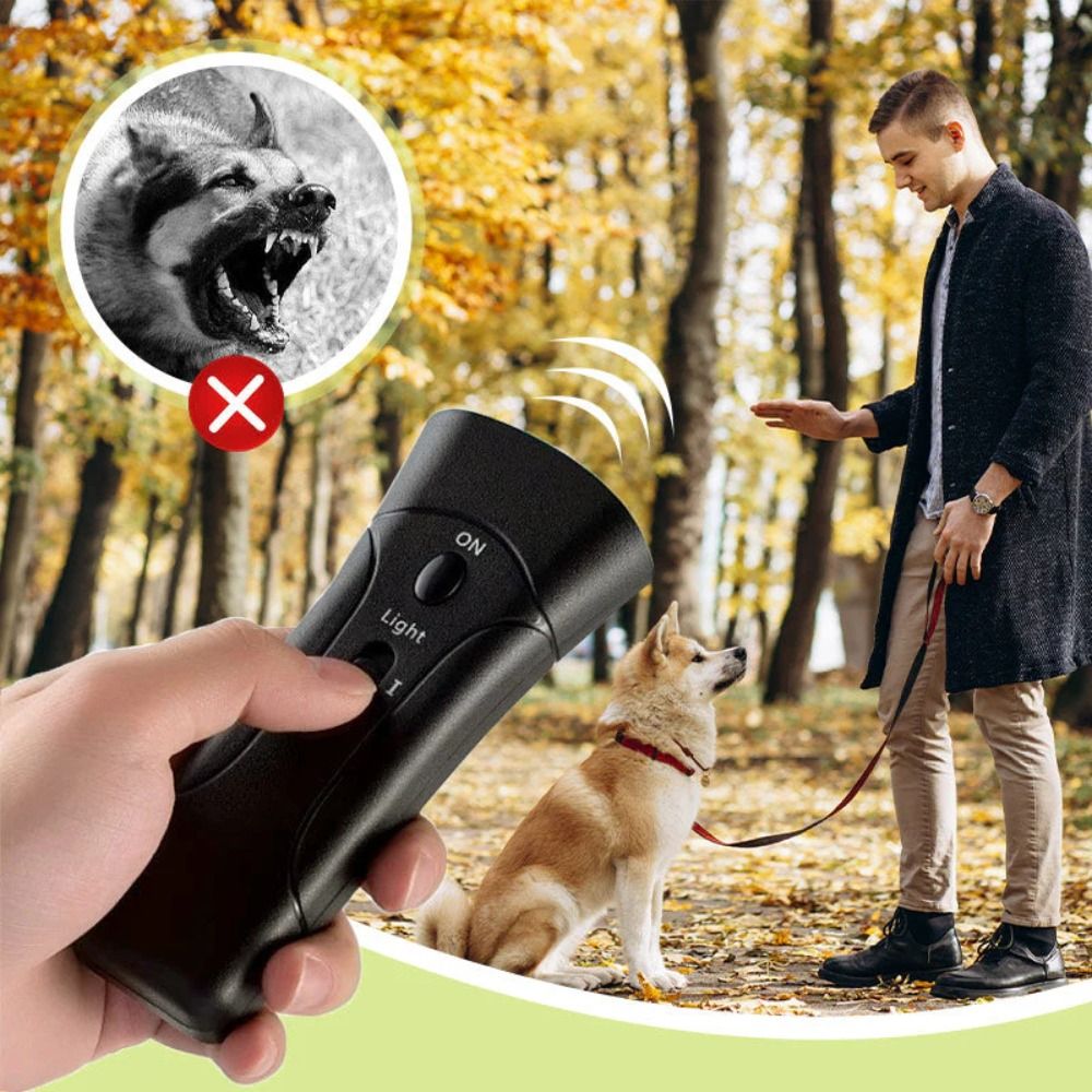 New 2 In 1 Ultrasonic Dog Deterrent Double Head LED Flashlight Anti Barking Device Ultrasonic Wave Dog Training Equipment Pet Behavior Training