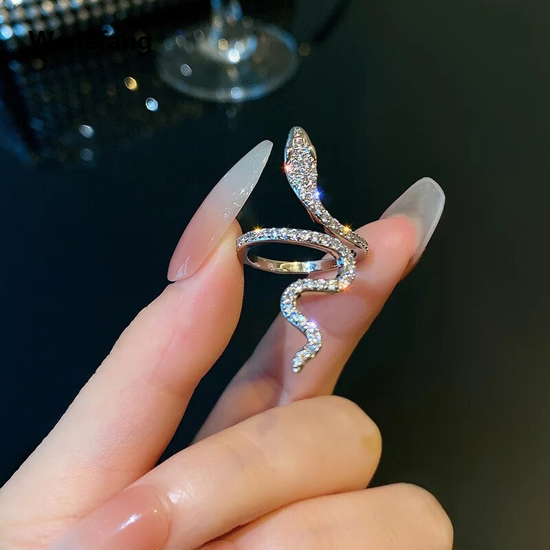 Wenefang Gothic Rhinestones Open Snake Ring Adjustable Animal Rings Reptile for Men Women Fashion Punk Boy Girl Birthday Jewelry Gifts