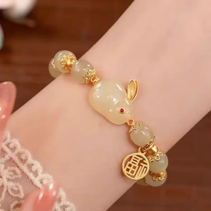 【Hottest Trends】New Year's Fu Brand Jade Rabbit Bracelet Female 2023 High Color Value Design Student Best Friend Gift Ins Sweet Cute Rabbit