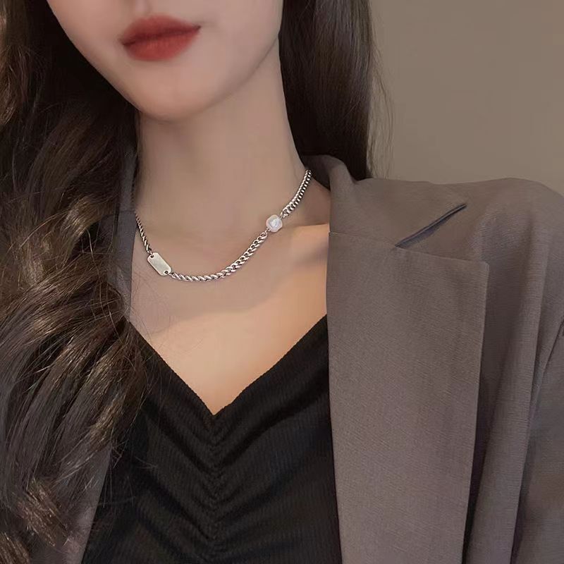 【Top-notch quality】silver Pearl Sequin Necklace Women's All-match Couple's Light Niche Elegant Trendy Cool Girls Collarbone Chain Accessories