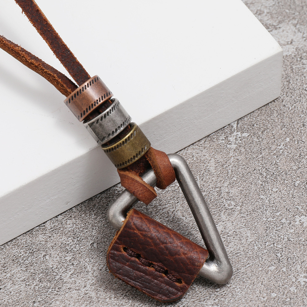 【Good sharing!】2021 New Jewelry Personalized Ins Hip-hop Retro Leather Necklace Style Brown Trendy Men's Collar Necklace Pendant