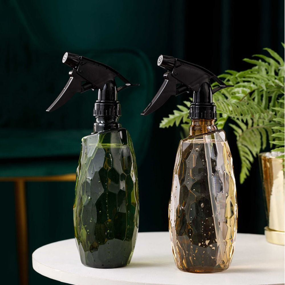 Easy to Clean Watertight Portable Watering Can Adjustable Nozzle Safety Plastic Water Sprays Bottle High-pressure Pressure Sprayer Bottle Sprinkling Cleaning