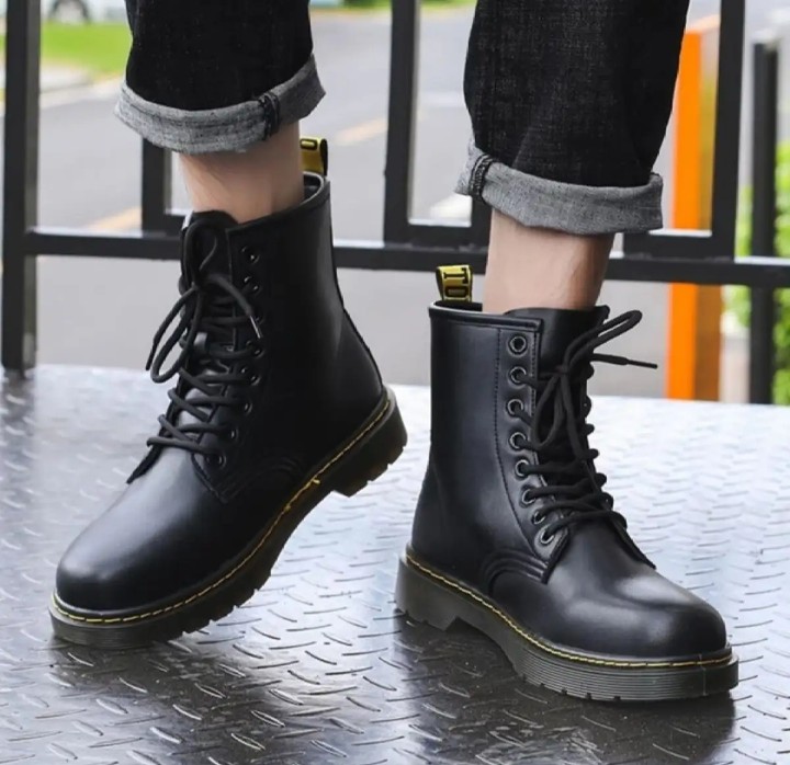 Black Leather Premium Martin Boot With Classic Look