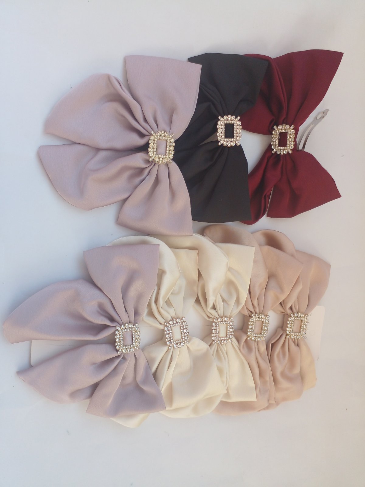 1 Psc Big Bow Hair Clips, Bow Tie Hair Barrettes French Style Hair Accessories with Bowkot for Girls Women Ladies Satin Silk