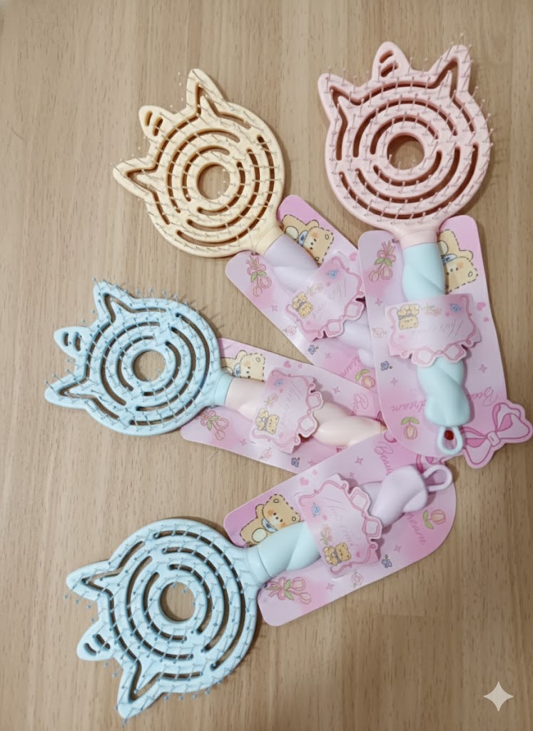 Cat Ear Boar Bristle Hair Brush 1PCs
