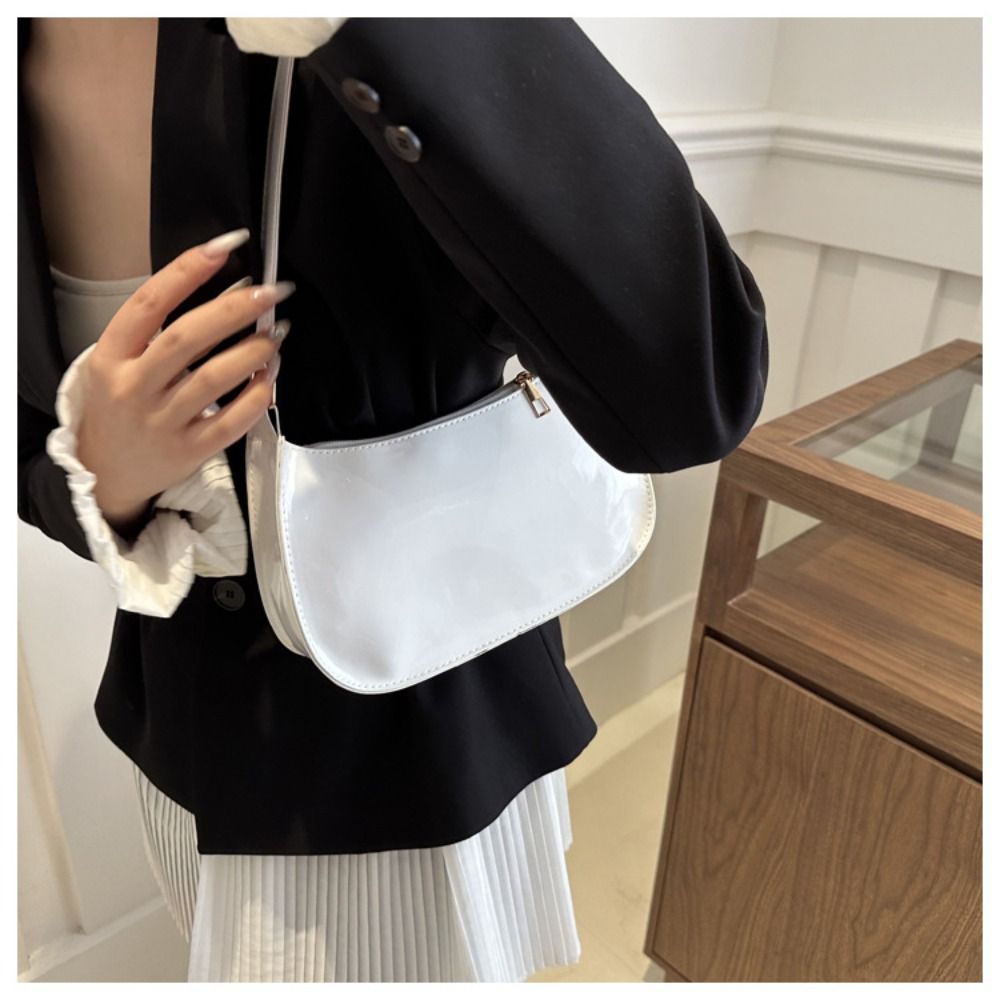 Trend Solid Color Handbag PU Dumpling Shape Crossbody Bag Korean Version Zipper Style Small Square Bag Daily Matching
