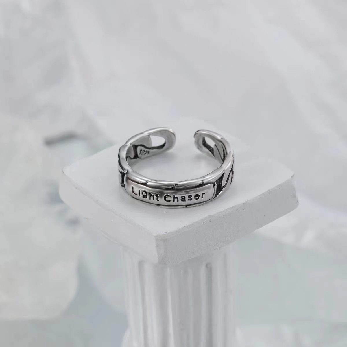 【New Arrivals】Ins Niche Design Light-chasing Ring Men's and Women's Cold Style Men's Trendy Single Ring Simple Mouth Ring