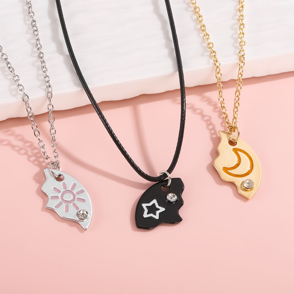 3pcs Cartoon Pizza Shape Sun Star Moon Necklace Alloy Creative Best Friend Necklace Jewelry Chain Cartoon Pendant Necklace Children